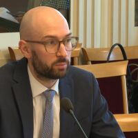 Приеха удължителния бюджет и на второ четене