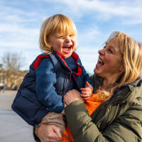 Финландия отново е най-щастлива. Социалните мрежи съсипват младите. България е след Алжир и Либия