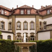 Издирват младоженец, избягал от сватбата си с детето на булката