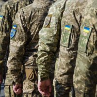 Украйна ограничава достъпа на военнослужещи до хазарт по време на военно положение