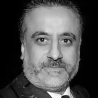 Mузикален продуцент и бивш певец почина след падане от 16-ия етаж