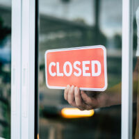 КЗП затвори два хотела и едно заведение заради сериозни нарушения