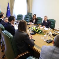 Андрей Гюров: Подготвяме пакет от мерки срещу поскъпването на стоките