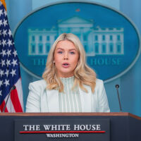 Белият дом: Тръмп не блъфира и е готов да разпали ада. Иран не бива да греши отново