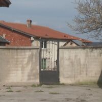 Тонове съмнително месо на прага на Великден: Незаконни кланици в частни имоти