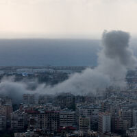 Иран: Атакуваха ядрените ни обекти