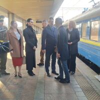 Премиерът Гюров на официално посещение в Киев 