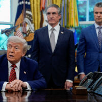 Тръмп е готов да прекрати войната, дори ако Ормузкия проток остане затворен 