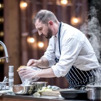 Алтернативни десерти и урок за кюфтета от chef Андре Токев в понеделник в MasterChef по bTV