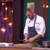 MasterClass от шеф Андре Токев: Раци със спанак, баничка, бульон от пръст и желирана майонеза