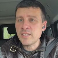 Счупиха стъкло на офис на "Величие" в София