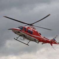 Младеж колабира на ски писта в Банско, транспортиран е до болница с медицински хеликоптер