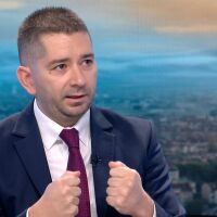 Слави Василев от "Прогресивна България": До нас стига информация, че реалният дефицит не е 3%, той е много по-висок