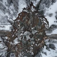 Обявено е бедствено положение заради свлачището на пътя Смоля - Пампорово (ВИДЕО И СНИМКИ)