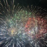 Заря над Борисовата градина в София в навечерието на Деня на храбростта