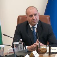 Румен Радев назначи шестима нови заместник-министри
