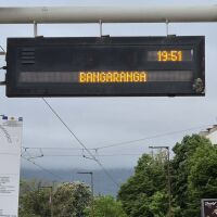 София празнува с DARA: Bangaranga се изписа на електронните табла на градския транспорт