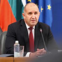 Радев е разговарял с Тръмп, поискал е отпадане на визите за САЩ за българските граждани
