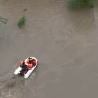Извадиха 17-годишно момче, попаднало във водната стихия край село Шемшево. В болница е (ВИДЕО)
