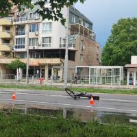 Мъж е с опасност за живота, след като беше блъснат от 19-годишен шофьор
