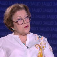 Дончева за незаконния град край Варна: Това не са безопасни хора, обикновено дрънкат оръжие