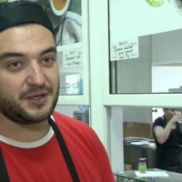 Стефан Стефанов от MasterChef ще ръководи школа по готварство във Варна