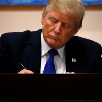 Доналд Тръмп поиска 10% намаление на разходи от федералния бюджет и още 500 млрд. долара за отбрана