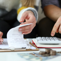 Затруднения с битовите сметки: Плащането им до 5 януари ще бъде проблемно