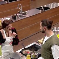 Chef Таралежков успя да преметне Лора и да я накара да опита от лютата чушка