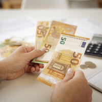 Съветът за съвместно управление реши: 620 евро ще е минималната заплата през 2026 г.