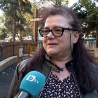 "Мама винаги е пияна и не се занимава с нас": Как приемната грижа спасява детството? (ВИДЕО)