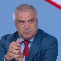 Румен Радев: Ние „заборчляваме“, дългът ще стигне 37,6 млрд. евро през 2026 година