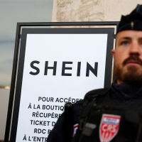 Франция започва процедура по спиране на сайта на Shein