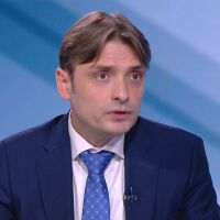 Попдончев: Вдигането на вноската за пенсия е мярка, изчерпала ефекта си още преди да е въведена