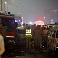 Кола бомба се взриви до една от най-популярните забележителности в Ню Делхи