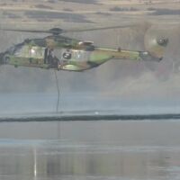 Сили на НАТО провеждат мащабно учение за преминаване на река в Румъния (ВИДЕО)