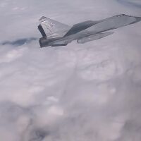 Киев и Букурещ отхвърлиха твърденията на Москва, че е осуетила опит за кражба на изтребител със свръхзвукова ракета