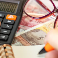 На прага на еврото: България с най-ниски заплати в ЕС, близо 2,5 пъти под средното