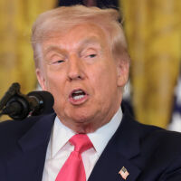 BBC се извини на Тръмп за редактираната реч