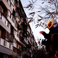 "Циничен терор": Ракети и дронове от Русия убиха най-малко четириам души в Киев