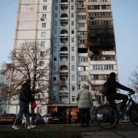 Масирана руска атака в Киев, в града се чуват експлозии, има ранени