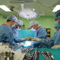 Исторически пробив: медици извършиха първите бъбречни трансплантации във ВМА