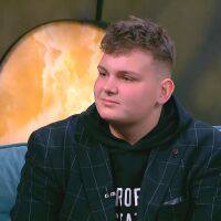 Той спечели 10 000 лв. в „Стани Богат“: Ученик от Дупница ще напише книга за училището си