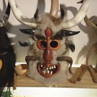 Пазителят на маските: История за избора да останеш в България, за да съхраниш една традиция