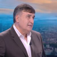 Веселин Маринов за четирите концерта в НДК: Малко ми е притеснено