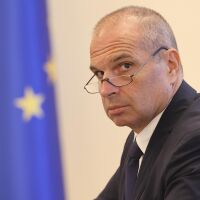 Гроздан Караджов за единния електронен билет: Целта е удобен, свързан, достъпен и предвидим транспорт 