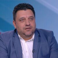 Асен Иванов: Опасността е в това обществото да започне да се доверява повече на ChatGTP, отколкото на традиционните медии