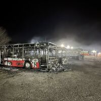 Автобуси изгоряха в Костинброд (СНИМКИ)