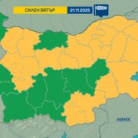 Жълт код за силен вятър е обявен за утре в 18 области в страната