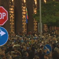 Опозицията призова за окупация на парламента, властта обвини в саботаж и подбуждане към насилие